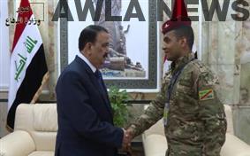 وزير الدفاع يكرم جنديا لأمانته بعد عثوره على مال ومصوغات ذهبية بقرية وتسليمها الى الجهات المختصة 1 651772 Med