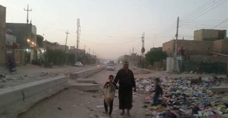 القمامة تملأ شوارع احياء مدينة كربلاء والبلدية: عدد عمال النظافة لايكفي 1 Doc P 122446 636432641503961627