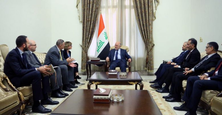 العبادي يبحث مع مسؤولة اممية عملية تضخيم بعض المؤسسات لانتهاكات حقوق الانسان 1 658772