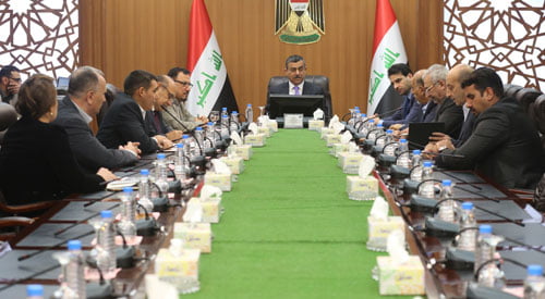 83DBA7A9 B951 453B BE09 3287CA4C2485