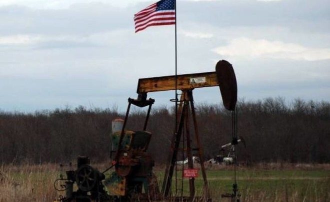 مخزونات النفط الأمريكية تهبط الأسبوع الماضي مع ارتفاع إنتاج المصافي 1 682543