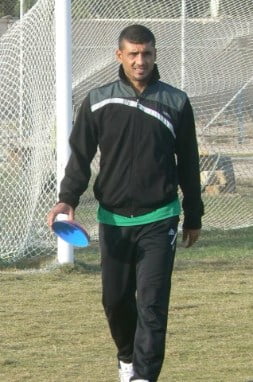 حيدر يحيى يستقيل من تدريب نادي الديوانية بكرة القدم واحمد كاظم بديلا عنه 1 حي