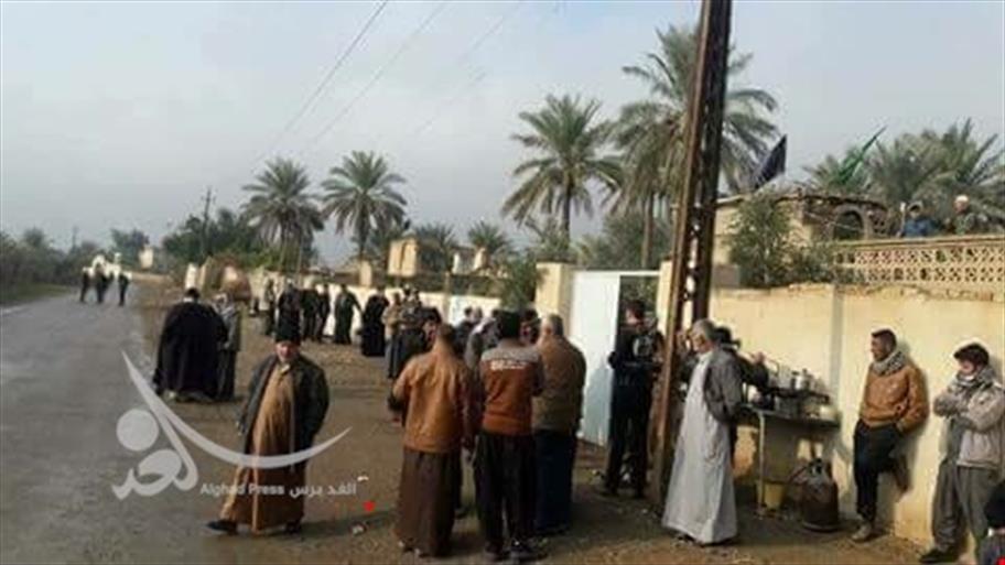 العشرات من اهالي ديالى يخرجون بتظاهرة احتجاجا على تكرار الخروقات الامنية 1 خرو