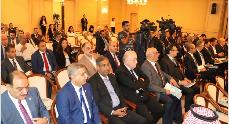 522019848448844B5E6 AAC8 4E10 858F F490D42E339D