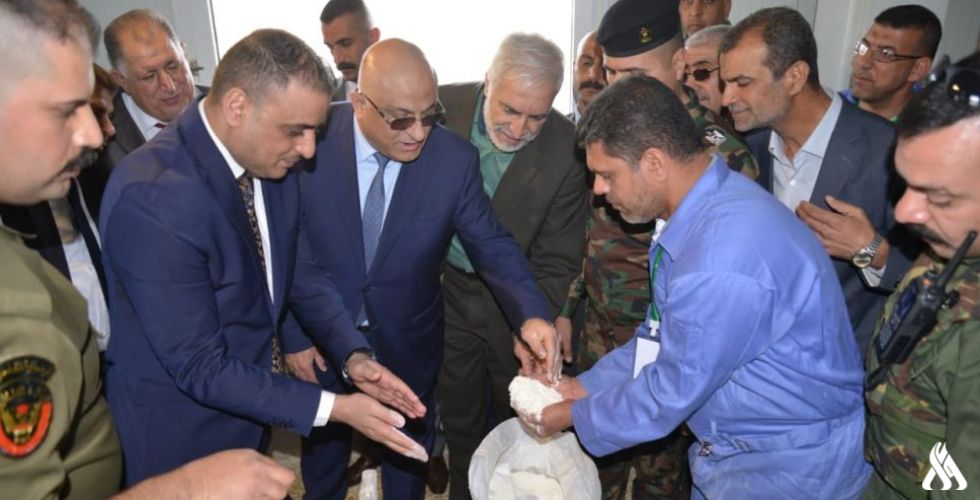 التجارة تستحدث مراكز جديدة في واسط لتسويق الحنطة 1 واسط