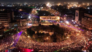 ساحة التحرير ليلا