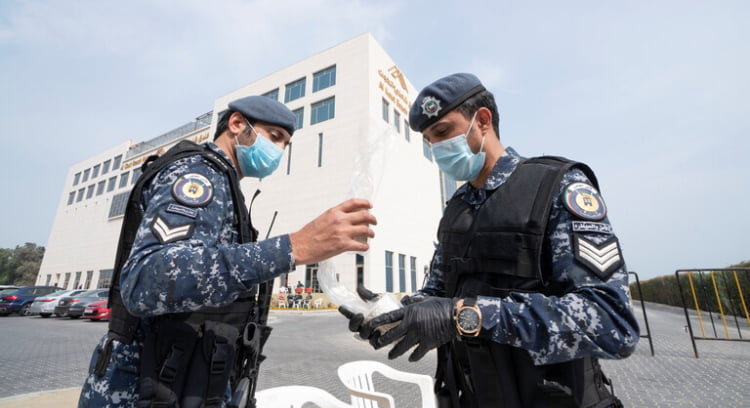 الكويت تعلن ارتفاع نسبة المصابين بكورونا 1 CC6F82D5 821B 4D5C 8501 54752A80A1A5