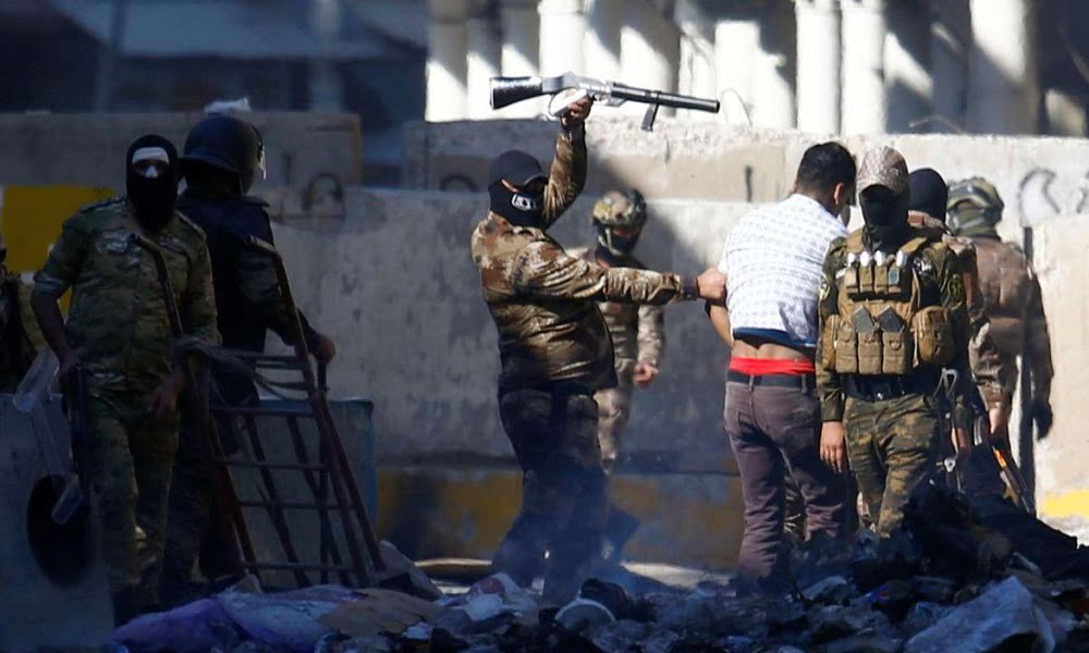 أياد علاوي يطالب بالافراج عن كل المعتقلين واسقاط التهم الموجهة ضدهم ومحاسبة المعتدين عليهم وقتلتهم 1 شغب معتقل متظاهرين