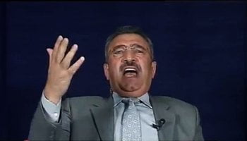 فائق الشيخ علي اعصاب