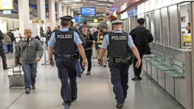 02D9A38A D851 462B A968 61F2A116C58F