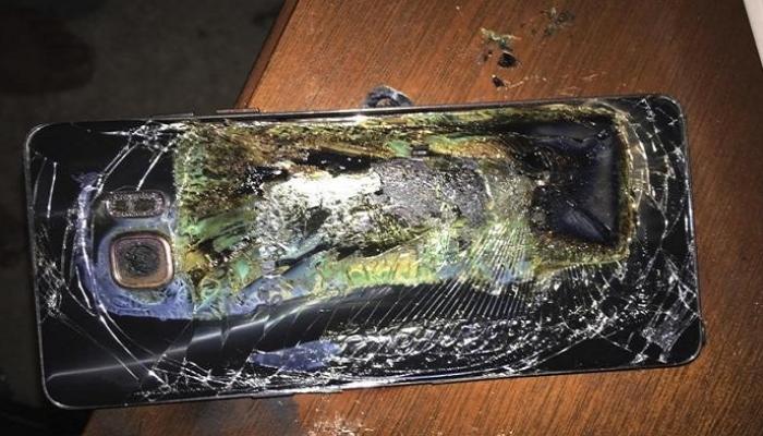 143 150909 accidents tech protect phone batteries