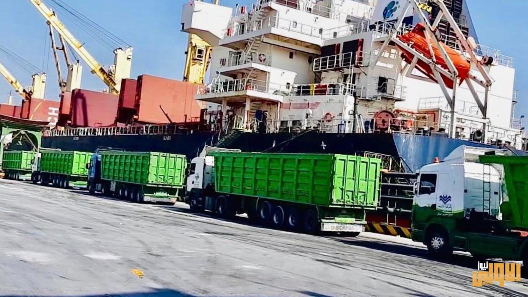 بالصور .. تسريع آلية النقل في تفريغ ونقل مفردات البطاقة التموينية 5 54649C45 4C39 4DF6 ACCA 7F7249CEC709