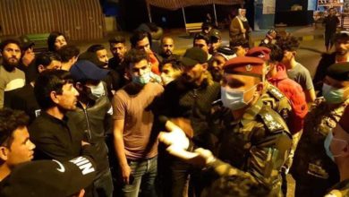 بالصور .. قائد شرطة ميسان يشرف بنفسه على فرض حظر التجوال ويوجه باغلاق الطرق العامة في المحافظة بالصبات الكونكريتية 5 5F9353A0 1372 4DB2 90C0 D2974396BA14