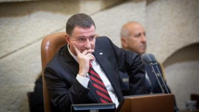 68767B87 5316 44AF A052 F0214B45B42D