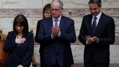 "ساكيلاروبولو".. أول امرأة على عرش اليونان 2 A1565B01 690D 48AA 9E51 63D7CA674C25