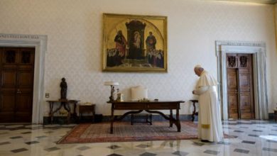 E315A3AE 8EBD 4AAE BD38 C6CE4791C01B