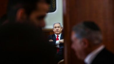 تأجيل محاكمته.. رياح كورونا كما يشتهي نتنياهو 9 F3FD84FC B79E 455F 8BBD 66B2F46180A8