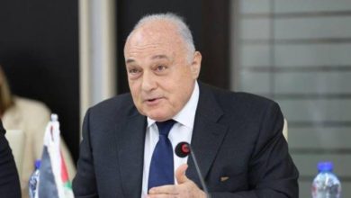 140 210910 blurring damaged financial pales corona 700x400