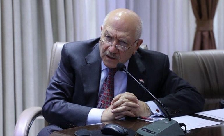 1E15F9C5 4F58 409D 806C 3BBBF3DB731E