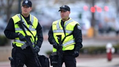 شرطة نيويورك تفرق حشدا تحدى عزل كورونا 7 3CBF48BD AA9C 4202 94BA 4613E3345745