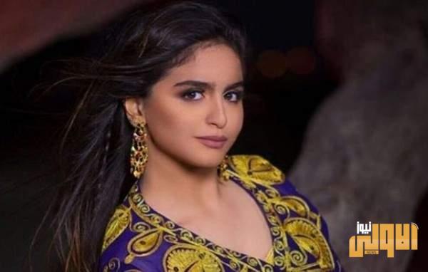 حلا الترك تثير الجدل تقف بوضعية جريئة ..وهل خضعت لعملية تجميل؟ 3 7949536 1534415553