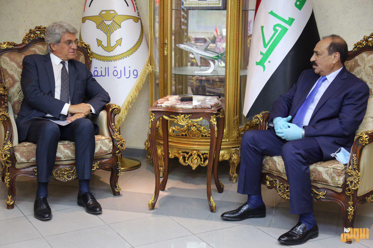 وزير النقل يبحث مع السفير الفرنسي لدى العراق أهم المشاريع الاستراتيجية في مجال النقل 1 62FB60B5 8C51 40C4 AD51 141E5AD17079