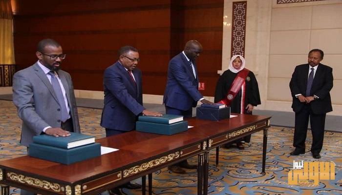 إصابة وزير سوداني بفيروس كورونا 3 870ACEB9 6CDC 4B2E 93A3 DA091465C69A