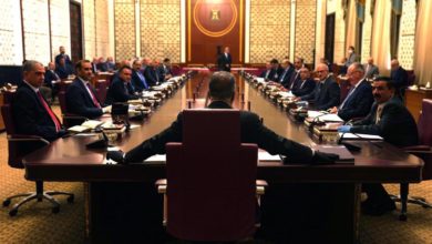 DE81BABB 4DB4 40AF B4E1 E66600F53252