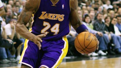 1200px Kobe Bryant Drives2