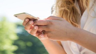 143 093231 8 important tips protect smartphones summer heat 700x400