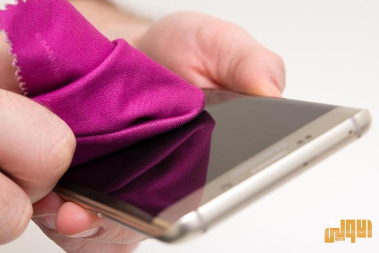 نصائح خبير ألماني لتنظيف الهواتف الذكية في زمن كورونا 5 65740513