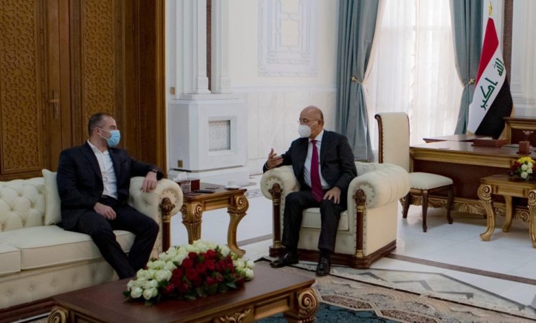 8A44A9FC 74CC 4D2C 9D9A 79955806A953