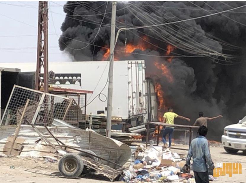 احتراق شاحنتين نوع "برّاد" لنقل الاغذية في الناصرية 1 8B39FDBE 129B 4489 9AB4 1E76705EEC96