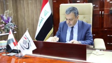 B0952EEF BB3D 4145 9FCF 2BAF6B978220