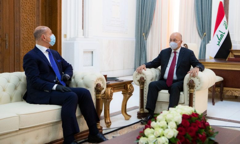 B0D70FC5 FFDF 4736 8974 50A0C3A31F59