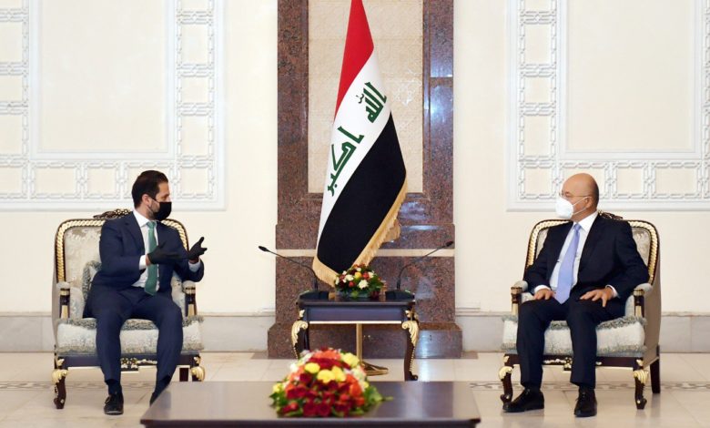 D7DBF975 FC08 4E28 90E7 9B8132E3AF4A