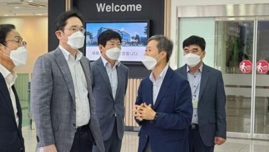102 123243 samsung heir pledges to support startup 700x400