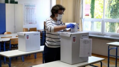 2102BBBC FA3F 458F 82F4 27543E8FEF41