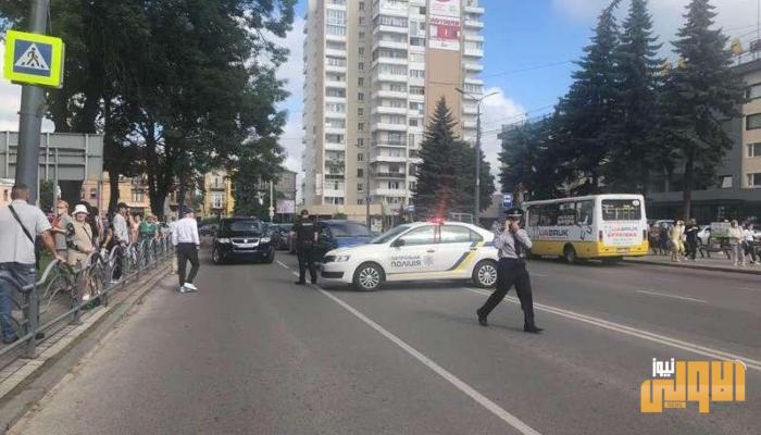 مسلح يحتجز نحو 20 رهينة في حافلة بأوكرانيا 1 79B91407 26CC 4497 BC29 D746F486C6CD