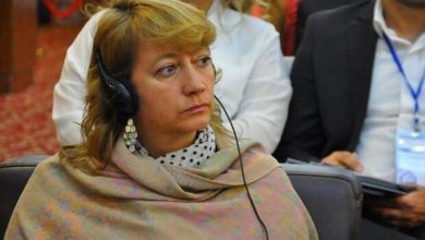 DD5FFF6A BA52 4141 AFF3 ADEC10E2144D