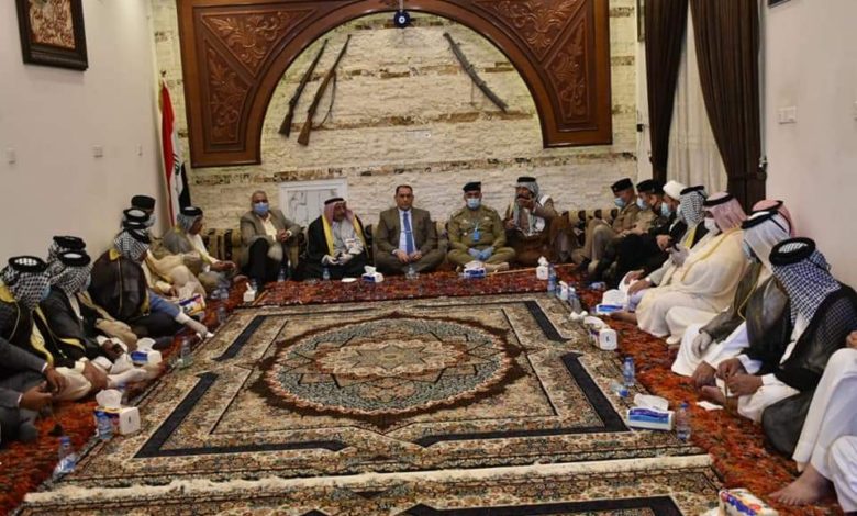 مدير شؤون العشائر في وزارة الداخلية يعقد اجتماعا بحضور شيوخ ووجهاء محافظة البصرة 1 FB IMG 1597500310213