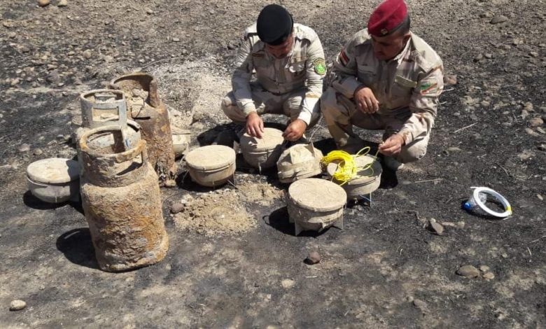 العثور على ثمان عبوات ناسفة وثلاث اسطوانات غاز من مخلفات داعش الارهابي 1 FB IMG 1598192903775