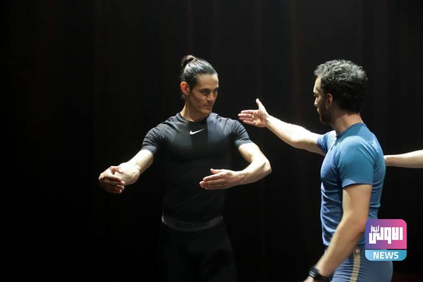 كافاني يستبدل كرة القدم بالباليه 1 924154