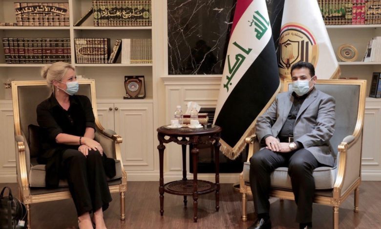 مستشار الأمن القومي السيد قاسم الأعرجي يستقبل الممثلة الخاصة للأمين العام للأمم المتحدة في العراق 1 AC59F10E C0B8 4C1F 9622 437C8E34B205