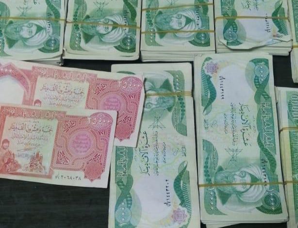 B40EADD0 94FB 42E8 A975 37B894AC9F45