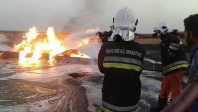 E9D33A26 DBD9 40BA 8717 E05DD4C2B5B7