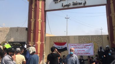 EAF9E95C 151C 4065 BB66 7DEF79B04B01