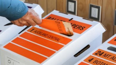 113 121305 newzealand euthanasia october 700x400