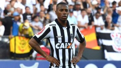 163 112239 robinho asked to be prisoned 700x400