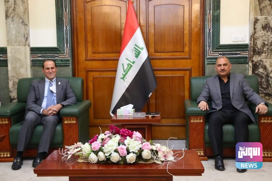 وزير الصناعة يلتقي ممثل شركة تويوتا لبحث آليات التعاون المشترك لتطوير صناعـة السيارات في العراق 1 4AEAEC97 5CC8 4FDE 859A 3CDC67424F56